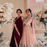 Niyati Fatnani Instagram - Ain’t this the coolest reel Saas-Bahu duo?😉 Dancing with the coolest @vishwapreet_kaur 😘😘 . . . . . #surmedani #punjabisongs #dancing #diva #fun #refresh #positivevibes #channamereya #saas #saasbahu #niyatifatnani