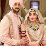 Niyati Fatnani Instagram – Kya Bolte ho, karloon Chichad Singh se Shaadi? 😉
-Ginny Grewal
.
.
.
.
.
#gityawedding #ginnigrewal #aditya #channamereya #gitya #inshoot #niyatifatnani #bridal