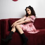 Niyati Fatnani Instagram - Starting my week in Pink🍭🎀💕🌸💓🍨 Stylist: @styling.your.soul Outfit: @myclo.in Pr: @socialpinnaclepr Shot by: @van_photography @_megapixelphotography MUA: @prettymessbykhyati Hair Artist: @kanizfatima_hairstylist Location: @byou.in . . . #pink #mood #love #cute #curls #monday #niyatifatnani