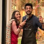 Niyati Fatnani Instagram - Mr. Aditya R Singh and Mrs. Ginny A Singh All smiles start to end… @karanwahi . . . . . Thankyou @fatimawahi for beautiful aprons #gitya #smiles #fanlove #channamereya #karanwahi #niyatifatnani