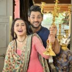 Niyati Fatnani Instagram - Eyes on the prize always✨ Gitya’s LIGHTA award 😂👻 @karanwahi . . . . . #gitya #channamereya #shoot #bts #fun #actorslife #staytuned #karanwahi #niyatifatnani