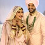 Niyati Fatnani Instagram - As someone once said it’s all about MOMENTS😉 @karanwahi P.s some smiling before a lot of drama in #Gitya’s life . . . . #staytuned #channamereya #drama #gitya #bts #karanwahi #niyatifatnani