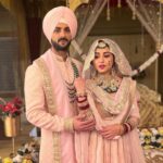 Niyati Fatnani Instagram - Kya Bolte ho, karloon Chichad Singh se Shaadi? 😉 -Ginny Grewal . . . . . #gityawedding #ginnigrewal #aditya #channamereya #gitya #inshoot #niyatifatnani #bridal