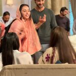 Niyati Fatnani Instagram - Can’t stop, won’t stop, Mean talks👻 #gityabanter @karanwahi . . . . . . #gitya #banter #tv #itv #funnyvideos #onset #bts #karanwahi #channamereya #starbharat #niyatifatnani