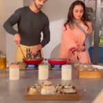 Niyati Fatnani Instagram – Food is First Love #gitya 
@karanwahi 
.
.
.
.
.
#love #cook  #chef #channamereya #niyatifatnani #karanwahi