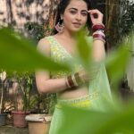 Niyati Fatnani Instagram - 💛💛💛 . . . . . #yellow #slowmotion #niyatifatnani