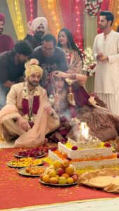Niyati Fatnani Instagram - Secret to a Happy Marriage 😜🫣😂
@karanwahi 
.
.
.
.
.
#deal #equals #marriage #goals #inshoot #channamereya #gitya #aditya #ginni #karanwahi #niyatifatnani