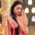 Niyati Fatnani Instagram - Galee mein aaj Chaand nikla?🥀 . . . . . #karwachauth #2022 #festive #mood #niyatifatnani