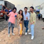 Niyati Fatnani Instagram - A fresh throwback ❤️ stay tuned #channamereya @karanwahi @shardulpandit @kanwalpreetofficial @beyonddreamsofficial . . . . . #throwback #fun #shooting #life #starbharat #disneyplushotstar #ginni #karanwahi #shardulpandit #kanwalpreet #niyatifatnani