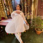 Niyati Fatnani Instagram - Vibe onset last night… 💃🥁 #channamereya from 5th July on @starbharat @beyonddreamsofficial @meeitkohli . . . . . #ginni #tuesday #satsriakal #vibes #staytuned #buzz #niyatifatnani