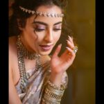 Niyati Fatnani Instagram - In Frame The Beautiful :- @niyatifatnani . Shoot Concept:- @nehaadhvikmahajan @bridalsbynam . 💄MUA , Hair & Styling :- @nehaadhvikmahajan . 📸:- @luvisrrani . Saree:- @korvaiindia . 💍Jewellery:- @sonisapphire . . #niyatifatnani #channamereya #makeup #ootd #nehaadhvikmahajan #makeupbyme💄 #nammakeovers #bride #to #be #bridal #look #bridalmakeupartist #destinationweddingmakeupartist #weddingmakeup #hair #hairstyling #nammakeovers #bollywood #television #makeupartist #mumbai #traveller #all #over #the #globe