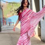 Niyati Fatnani Instagram - Saree but not Sorry🥀. Will be posting more pics in this saree. . . . . #sareelove #asmitaroy #desigirl #love #friday #niyatifatnani
