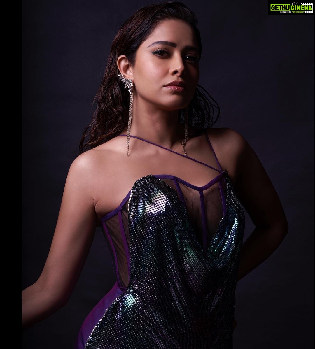 Nushrratt Bharuccha Instagram - In the Mood for Love 💁🏻♀️ Outfit : @anayacollection @vandafashionagency Rings : @anmoljewellers Stylist @samidha.wangnoo Make up @vardannayak Hair @swapnilkashid_ Photographer @amyn.hooda