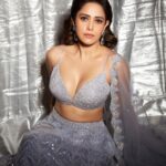 Nushrratt Bharuccha Instagram - 💎 Outfit @dishapatilpretcouture Jewelry @anayah_jewellery Stylist @nidhijeswani Makeup @vardannayak Hair @ashwini_hairstylist Photographer @shivamguptaphotography