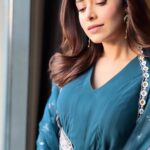 Nushrratt Bharuccha Instagram – This song is all… 
 ✨Feels✨

Outfit @madsamtinzin 
Jewelry @the_loom_art 

Stylist @nidhijeswani 
Makeup @tanvismarathe 
Hair @ashwini_hairstylist