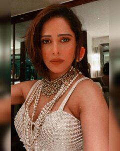 Nushrratt Bharuccha Instagram - Selfiee ❤️ #Selfiee