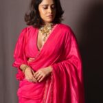 Nushrratt Bharuccha Instagram - 🌺 Saree @ridhimehraofficial Neckpiece @azotiique Stylist @nidhijeswani Makeup @vardannayak Hairstylist @cheemabaljit2 Photographer @kausttubh_kambhhle