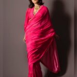 Nushrratt Bharuccha Instagram - 🌺 Saree @ridhimehraofficial Neckpiece @azotiique Stylist @nidhijeswani Makeup @vardannayak Hairstylist @cheemabaljit2 Photographer @kausttubh_kambhhle