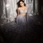 Nushrratt Bharuccha Instagram - 💎 Outfit @dishapatilpretcouture Jewelry @anayah_jewellery Stylist @nidhijeswani Makeup @vardannayak Hair @ashwini_hairstylist Photographer @shivamguptaphotography