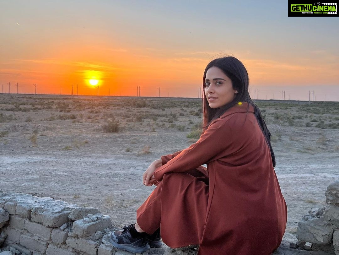 Nushrratt Bharuccha Instagram - Broken but Beautiful 💛 It’s amazing how you can find the most beautiful things in the most broken, dilapidated, barren places even! Kagan, Uzbekistan