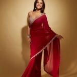 Nushrratt Bharuccha Instagram - Having a bad day? Well I am here to change it 💁🏻‍♀️ Saree @bhumikasharmaofficial Jewelry @neetaboochrajewellery Stylist @nidhijeswani Makeup @tanvismarathe Hair @ashwini_hairstylist Photos @shivamguptaphotography