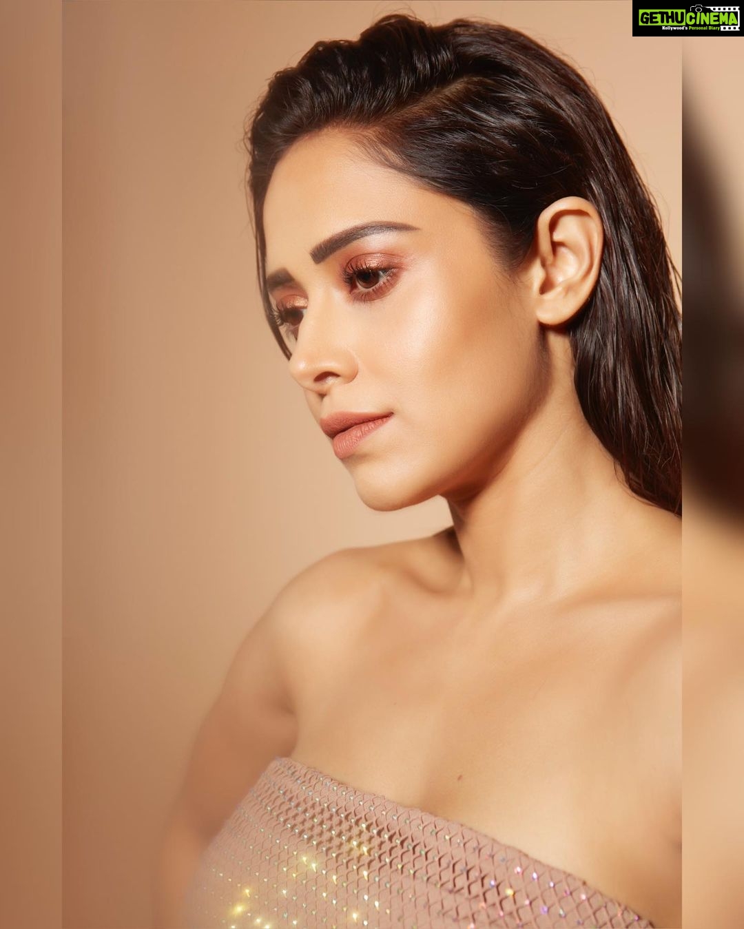 Nushrratt Bharuccha Instagram - 💫✨ Outfit: @nikhilthampi for @labelrsvp Styled by: @styledbychandani Assisted by: @thecrazy_fattygirl Makeup: @vardannayak Hair: @ashwini_hairstylist Photographer: @shivamguptaphotography
