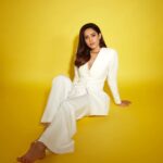 Nushrratt Bharuccha Instagram - 💛🌼🤍 Pant suit @woolboxofficial Jewelry @the_loom_art Stylist @nidhijeswani Makeup @tanvismarathe Hair @ashwini_hairstylist Photographer @shivamguptaphotography
