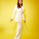 Nushrratt Bharuccha Instagram - 💛🌼🤍 Pant suit @woolboxofficial Jewelry @the_loom_art Stylist @nidhijeswani Makeup @tanvismarathe Hair @ashwini_hairstylist Photographer @shivamguptaphotography