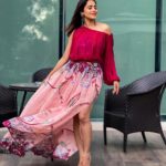 Nushrratt Bharuccha Instagram - Hawa mein udta jaaye…. 🎶 Outfit @limerickofficial Earrings @merojewellery Stylist @nidhijeswani Makeup @vardannayak Hair @ashwini_hairstylist Photos @iam_rajinamdar