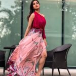 Nushrratt Bharuccha Instagram - Hawa mein udta jaaye…. 🎶 Outfit @limerickofficial Earrings @merojewellery Stylist @nidhijeswani Makeup @vardannayak Hair @ashwini_hairstylist Photos @iam_rajinamdar
