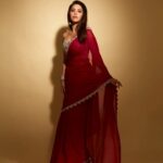 Nushrratt Bharuccha Instagram - Having a bad day? Well I am here to change it 💁🏻‍♀️ Saree @bhumikasharmaofficial Jewelry @neetaboochrajewellery Stylist @nidhijeswani Makeup @tanvismarathe Hair @ashwini_hairstylist Photos @shivamguptaphotography