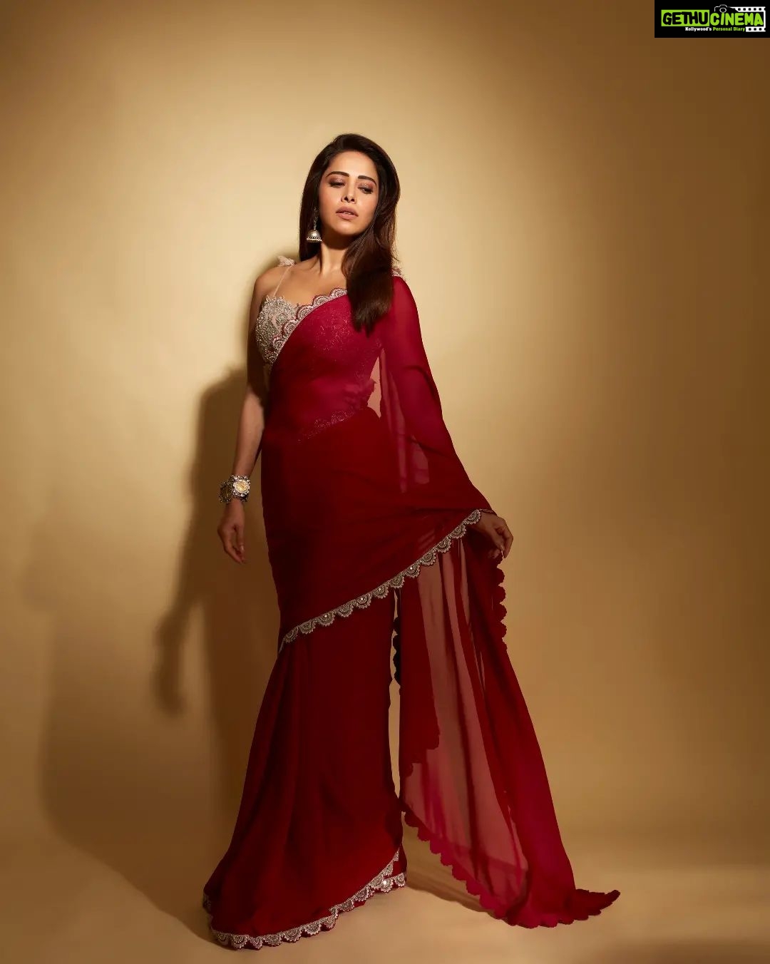 Nushrratt Bharuccha Instagram - Having a bad day? Well I am here to change it 💁🏻♀️ Saree @bhumikasharmaofficial Jewelry @neetaboochrajewellery Stylist @nidhijeswani Makeup @tanvismarathe Hair @ashwini_hairstylist Photos @shivamguptaphotography