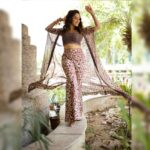 Nushrratt Bharuccha Instagram - Knock Knock. Who's there? WEEKEND! 🦋 Outfit @ridhimabhasinofficial Jewelry @sachdeva.ritika Stylist @nidhijeswani Makeup @tanvismarathe Hair @ashwini_hairstylist Photographer @banjaariii