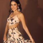 Nushrratt Bharuccha Instagram - Drama Drama Drama ✨💫⚡️ Outfit @punitbalanaofficial Jewelry @amrapalijewels @elsolstrategicconsultants Styled by @nidhijeswani Makeup @vardannayak Hair @ashwini_hairstylist Photographer @nupuragarwal__