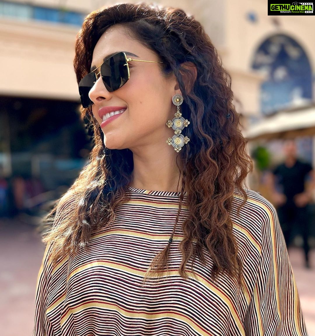 Nushrratt Bharuccha Instagram - 💌 Jaipur ! #JanhitMeinJaari #10June Outfit - @punitbalanaofficial Jewellery - @neetaboochrajewellery Stylist - @nidhijeswani Make Up - @vardannayak Hair - @ashwini_hairstylist Jaipur, Rajasthan