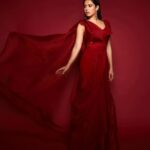 Nushrratt Bharuccha Instagram - The Usual Please 🍷 Outfit @ridhimabhasinofficial Earrings @amrapalijewels Stylist @nidhijeswani Makeup @tanvismarathe Hair @ashwini_hairstylist Photographer @shivamguptaphotography