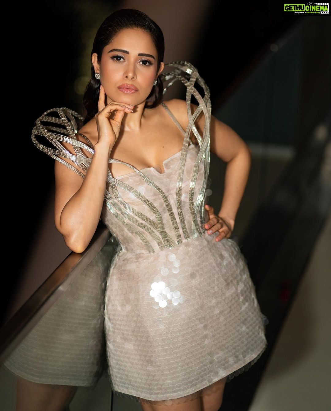 Nushrratt Bharuccha Instagram - π«§π§ Outfit - @tanieyakhanuja Jewellery- @anayah_jewellery @spiffypublicrelations Styled - @samidha.wangnoo Makeup - @ssequeiramakeup Hair - @danihairstylist1 πΈ - @mustafashak1 W Abu Dhabi β Yas Island