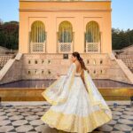 Nushrratt Bharuccha Instagram - Believe. Love. Laugh. Inspire. 🕊 @manishmalhotra05