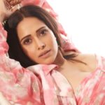 Nushrratt Bharuccha Instagram - Sahi Jawab- Coral Blush Pink ☺️☺️ #ConcentrateGuys !!! Separates @theiaso_official Jewelry @myrhabyrhea Stylist @nidhijeswani Makeup @shaylinayak Hair @ashwini_hairstylist Photographer @shivamguptaphotography