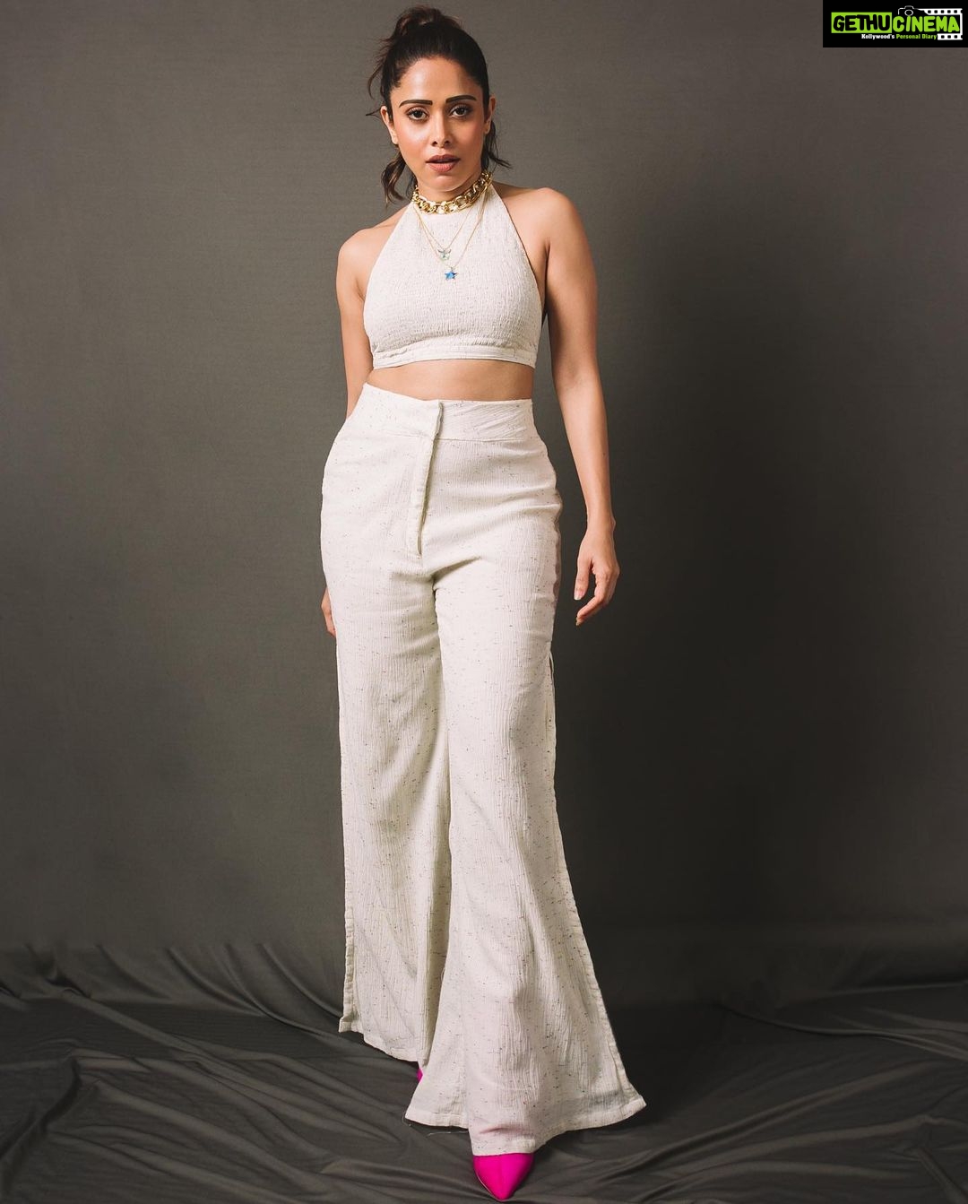 Nushrratt Bharuccha Instagram - 🦄 Separates @pinnacle_by_shrutisancheti Choker @azotiique Neckpieces @aditi_bhatt Stylist @nidhijeswani Makeup @tanvismarathe Hair @ashwini_hairstylist Photographer @themihirthakkar
