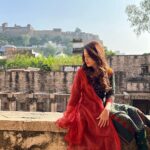 Nushrratt Bharuccha Instagram - Leave me in Ruins… I love it!!! #JanhitMeinJaari #Chanderi