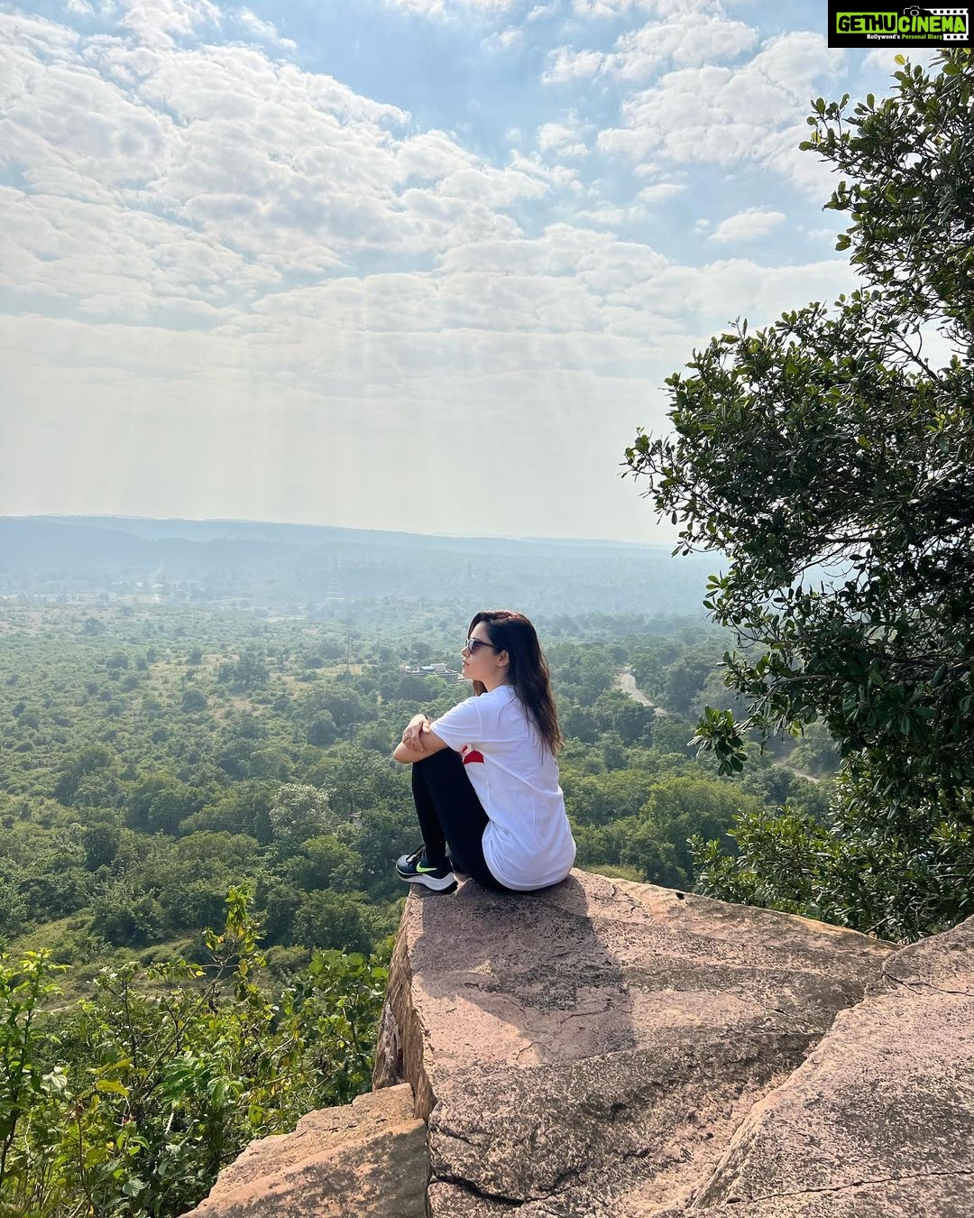 Nushrratt Bharuccha Instagram - Photo dump of the day! Chanderi Vibe!
