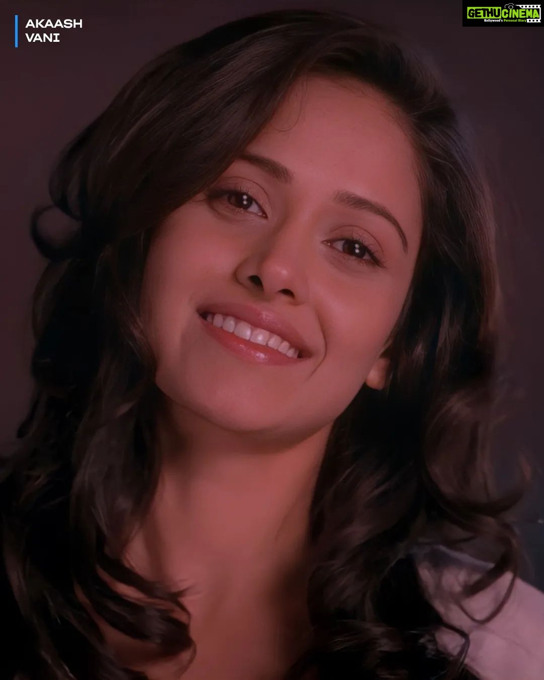 Nushrratt Bharuccha Instagram - bubbly, chirpy, charming, and devious! @nushrrattbharuccha has been it all through the varied range of characters she brought to life with her ease and finesse. each one distinct and relatable in its own ways, we clearly canโt pick a favourite, can you? ๐๐ธ