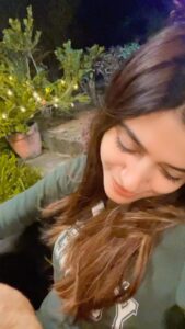 Oviya Instagram - 