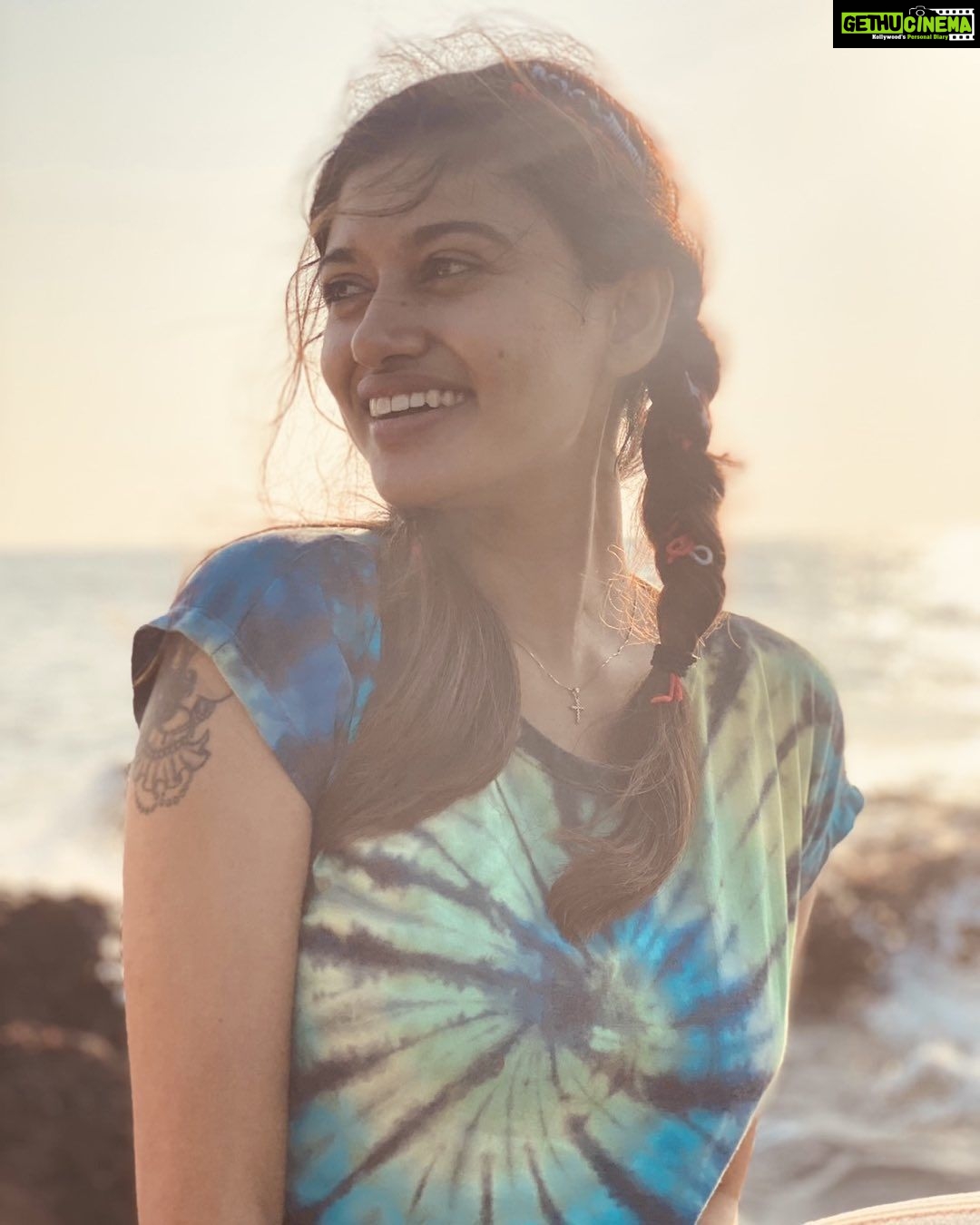 Oviya - 170K Likes -