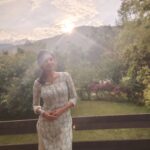 Oviya Instagram -