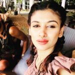 Oviya Instagram - Happy Sunday 😀 #weekendvibes✌️
