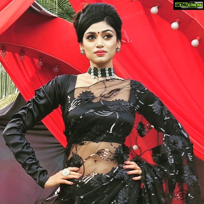 Oviya Instagram - Be your own hero 😎 Chennai, India