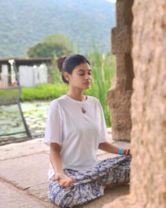 Oviya Instagram - 