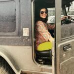 Oviya Instagram - Into the wild #rainyday #blessed #outdoors #offroad #oviyahelen #oviyaarmy #oviya #celebrity Idukki